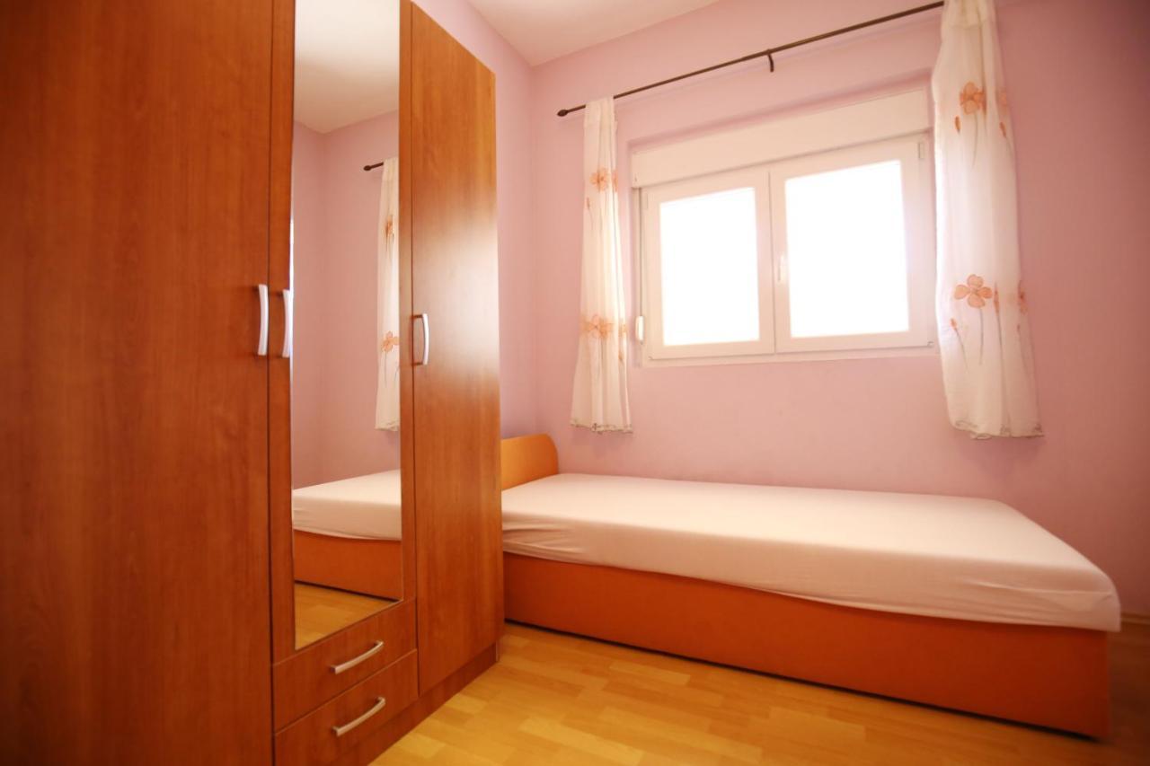Apartmani Buca Biograd Na Moru Esterno foto
