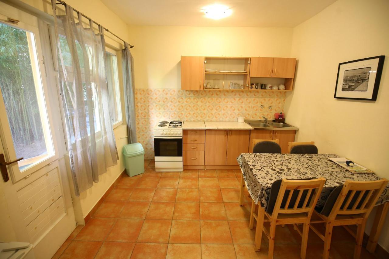 Apartmani Buca Biograd Na Moru Esterno foto